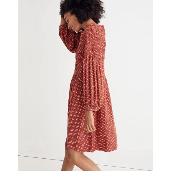 Madewell Challis Dress Daisy Floral Smocked Casual Relaxed Prairie Red Medium - Picture 13 of 13